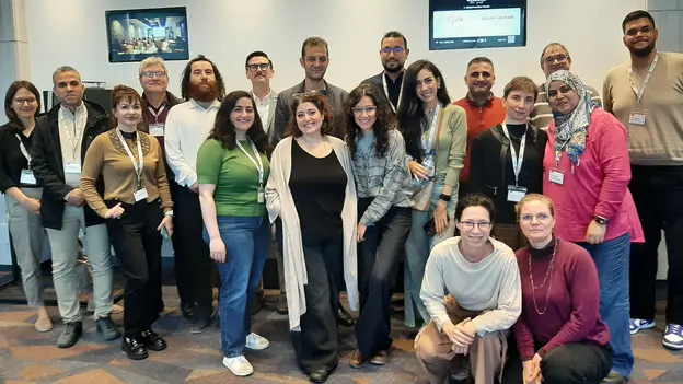 The Standing and Understanding of Scholars in Society