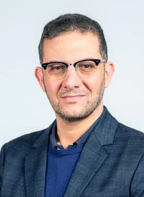  Amro Ali
