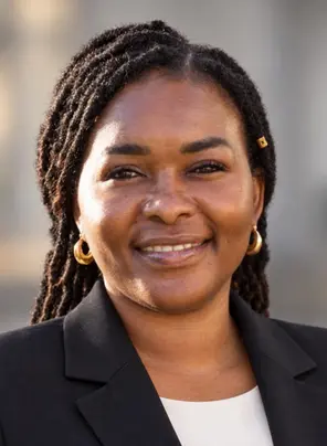  Zuhal Elnour